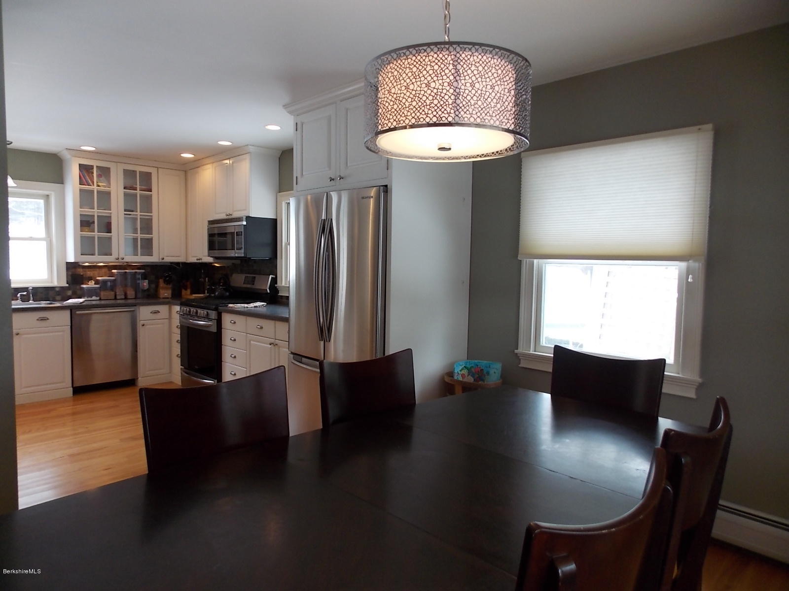 151 New Lenox Road Lenox, MA 01240 - Photo 15 of 56 dining