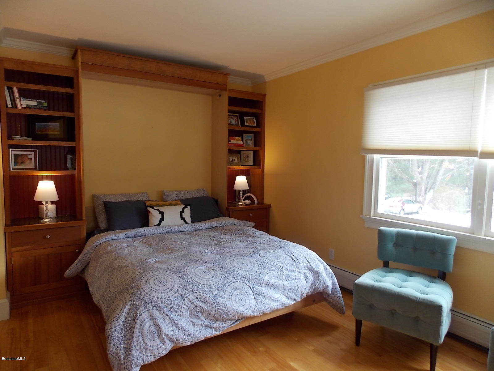 151 New Lenox Road Lenox, MA 01240 - Photo 24 of 56 guest rm