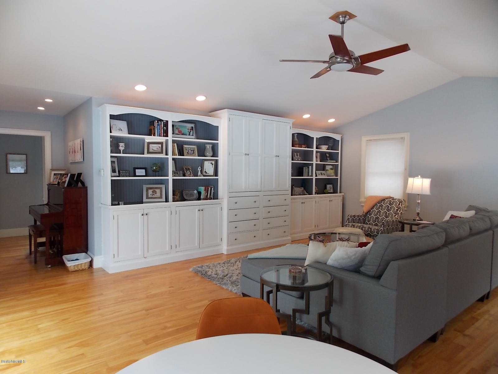 151 New Lenox Road Lenox, MA 01240 - Photo 34 of 56 built ins