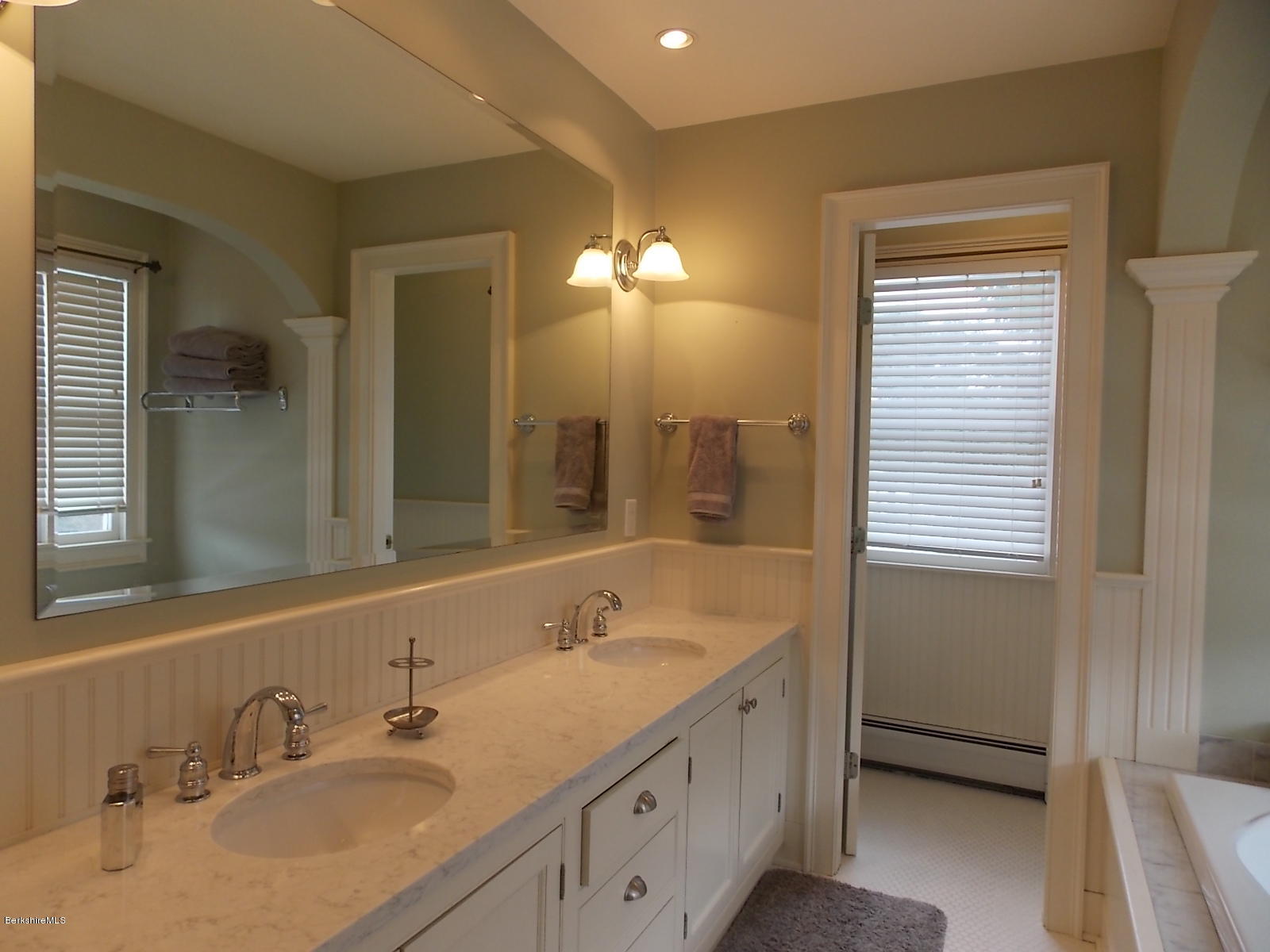 151 New Lenox Road Lenox, MA 01240 - Photo 43 of 56 master bath