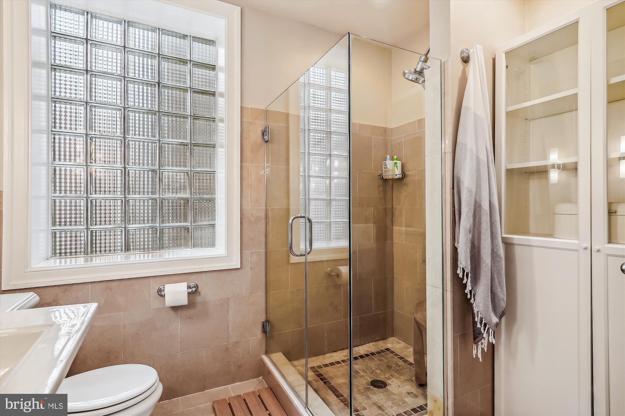 125 12th Street Northeast Washington, DC 20002 - Photo 25 of 63 Primary Bath