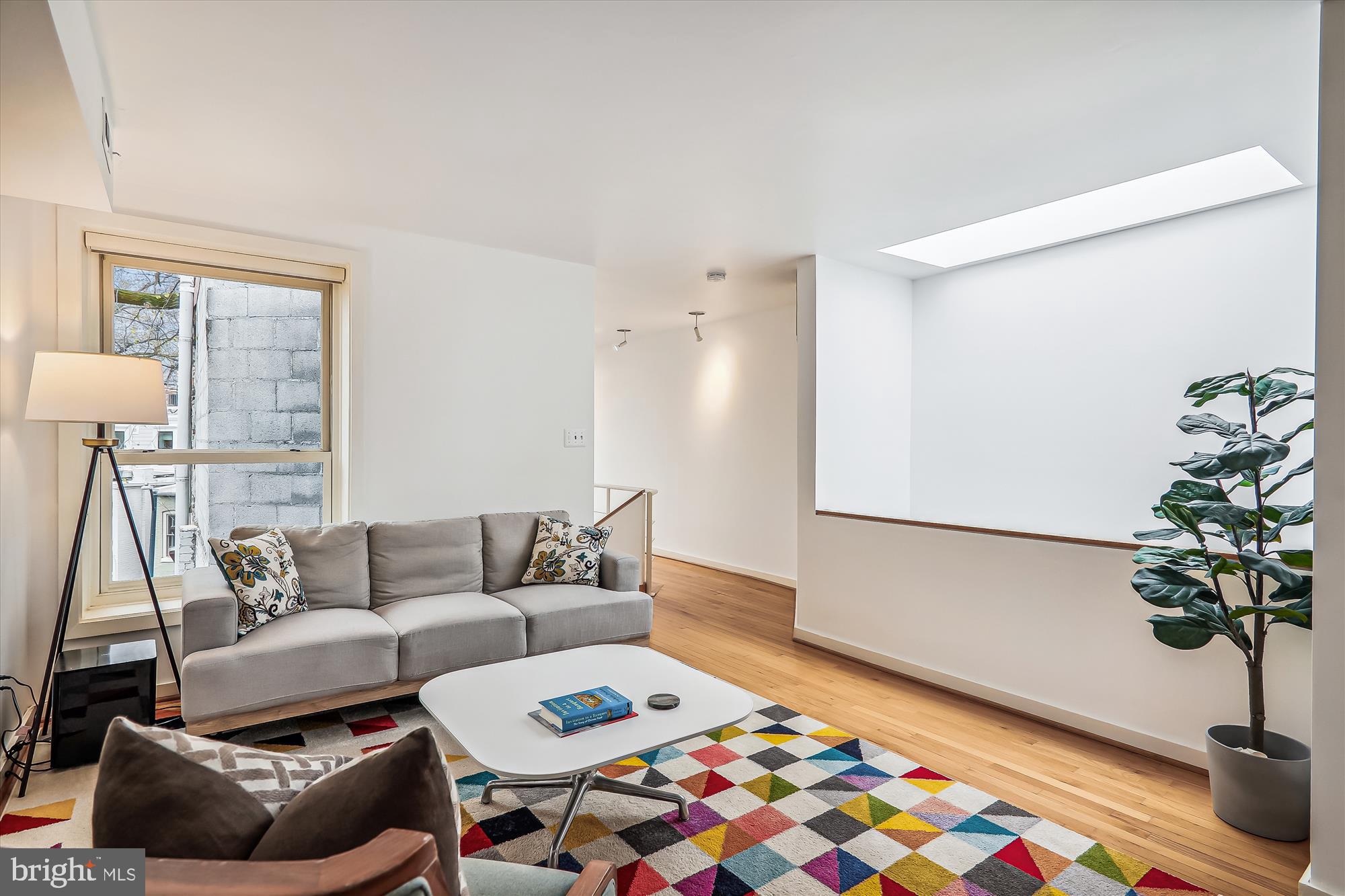 125 12th Street Northeast Washington, DC 20002 - Photo 35 of 63 Upper sitting area