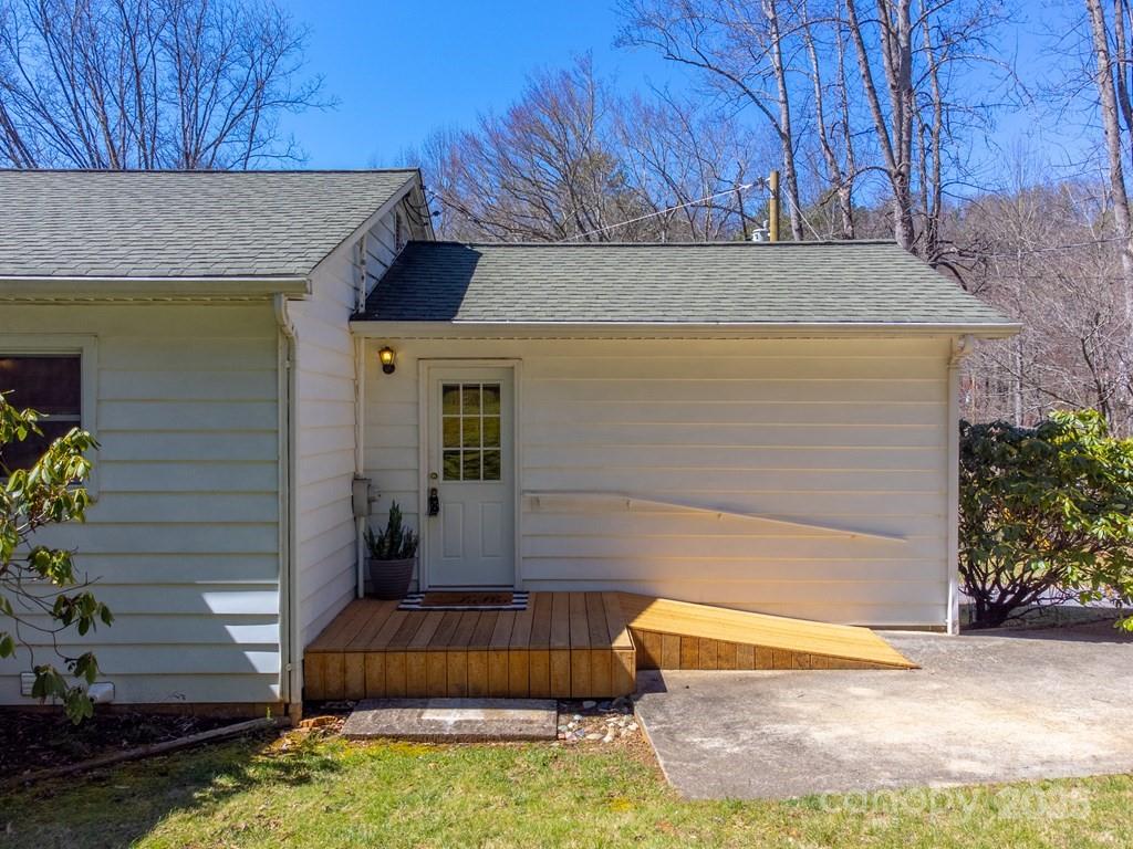 809 Locust Crk Road Sylva, NC 28779 - Photo 40 of 47 Gallery Image 40