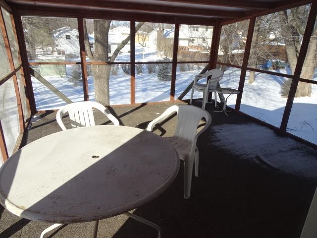 2104 West Middlebury Road Freeport, IL 61032 - Photo 18 of 23 Gallery Image 18