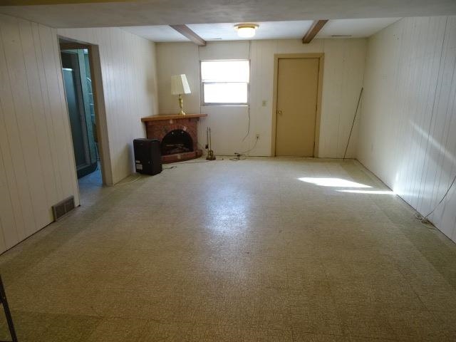 2104 West Middlebury Road Freeport, IL 61032 - Photo 3 of 23 Gallery Image 3