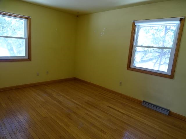 2104 West Middlebury Road Freeport, IL 61032 - Photo 8 of 23 Gallery Image 8