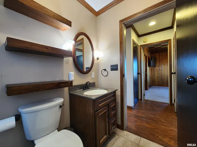 $189,900 | 325 Butler Road, Harrisburg, IL 62946