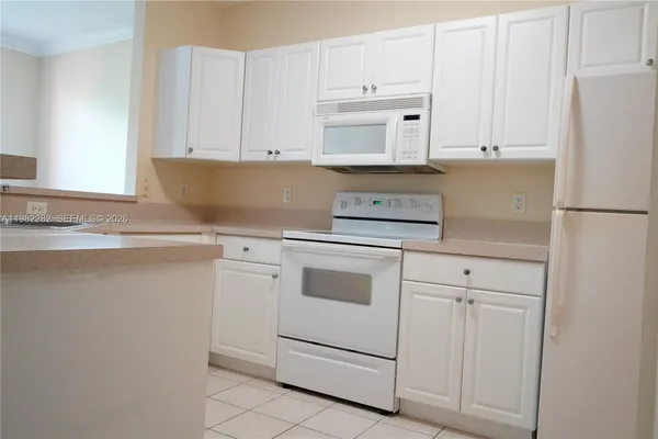 $1,900 | 4404 Southwest 160th Avenue, Unit 825, Miramar, FL 33027