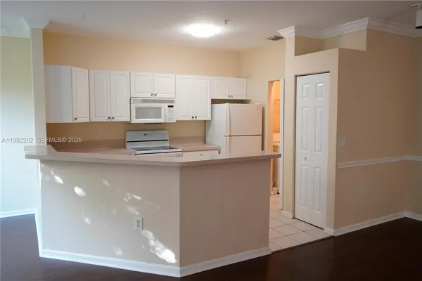 $1,900 | 4404 Southwest 160th Avenue, Unit 825, Miramar, FL 33027