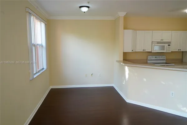 $1,900 | 4404 Southwest 160th Avenue, Unit 825, Miramar, FL 33027