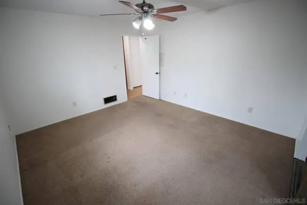 $2,100 | 9574 Carroll Canyon Road, Unit 153, San Diego, CA 92126