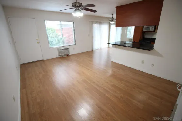 $2,100 | 9574 Carroll Canyon Road, Unit 153, San Diego, CA 92126