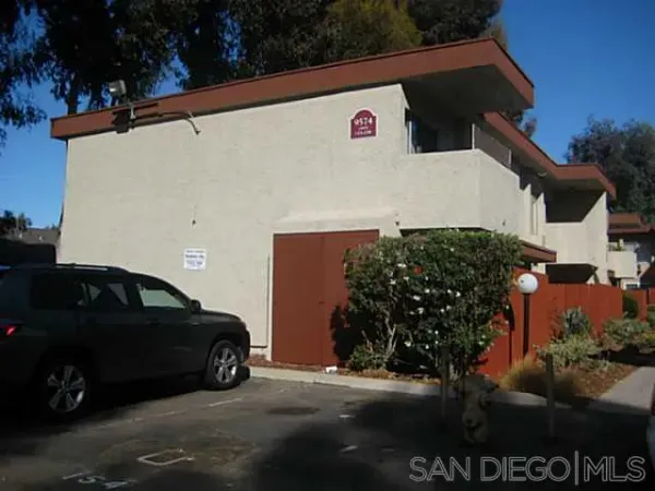 $2,000 | 9574 Carroll Canyon Road, Unit 153, San Diego, CA 92126