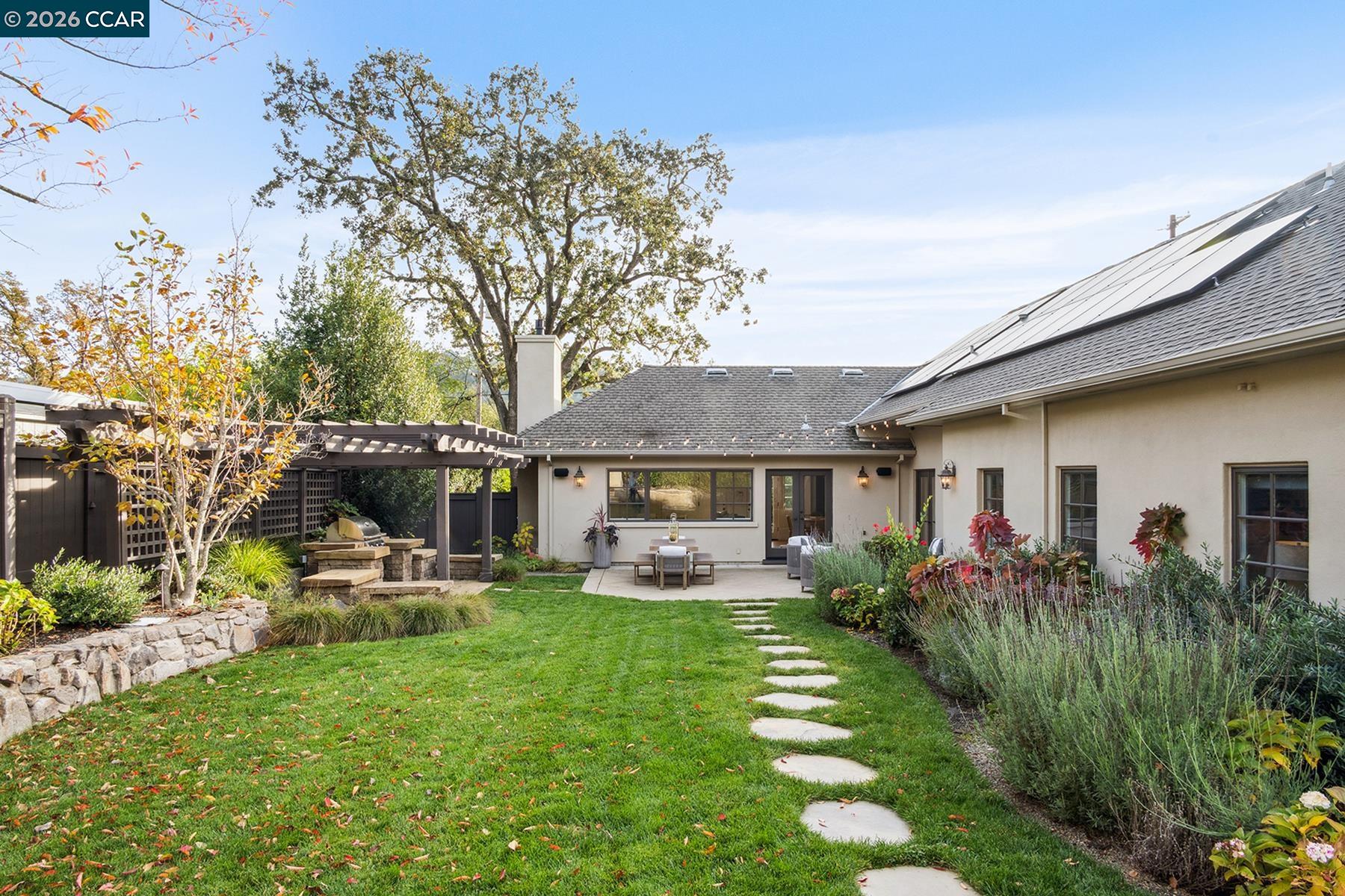 910 Carl Road Lafayette, CA 94549 - Photo 12 of 48