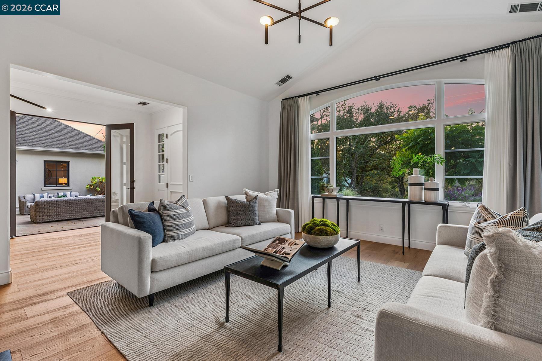 910 Carl Road Lafayette, CA 94549 - Photo 23 of 48