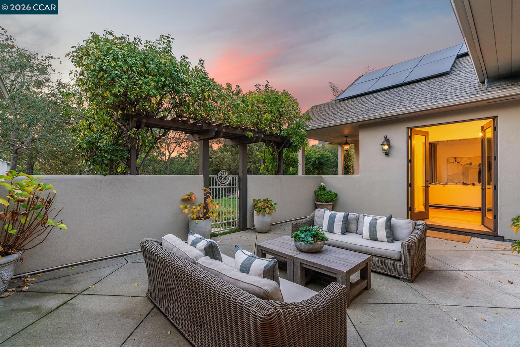 910 Carl Road Lafayette, CA 94549 - Photo 24 of 48