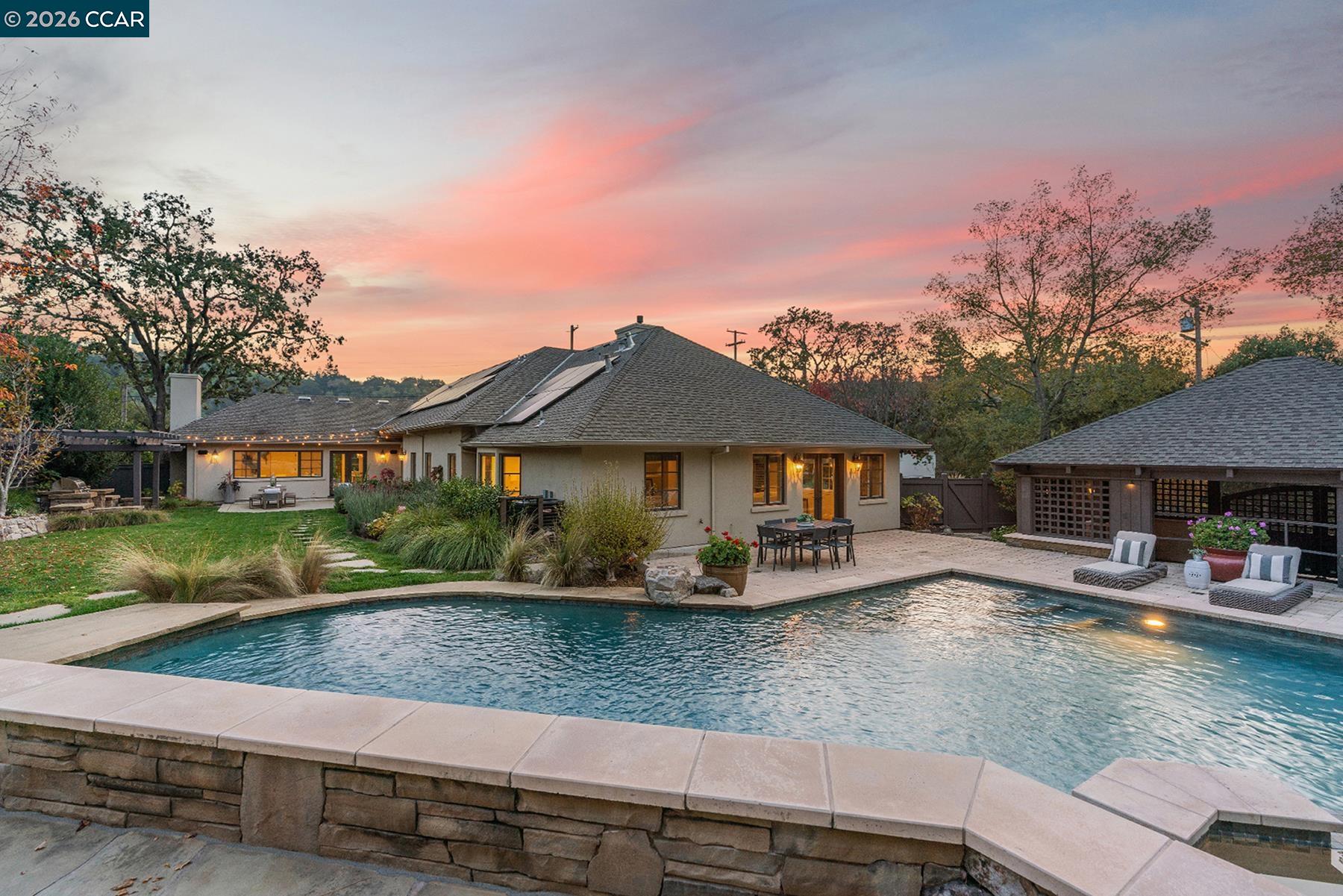 910 Carl Road Lafayette, CA 94549 - Photo 3 of 48