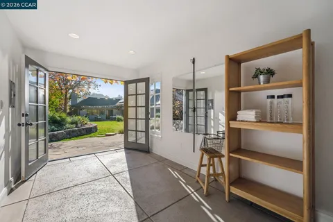 $4,100,000 | 910 Carl Road, Lafayette, CA 94549