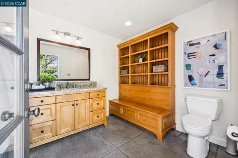 $4,100,000 | 910 Carl Road, Lafayette, CA 94549