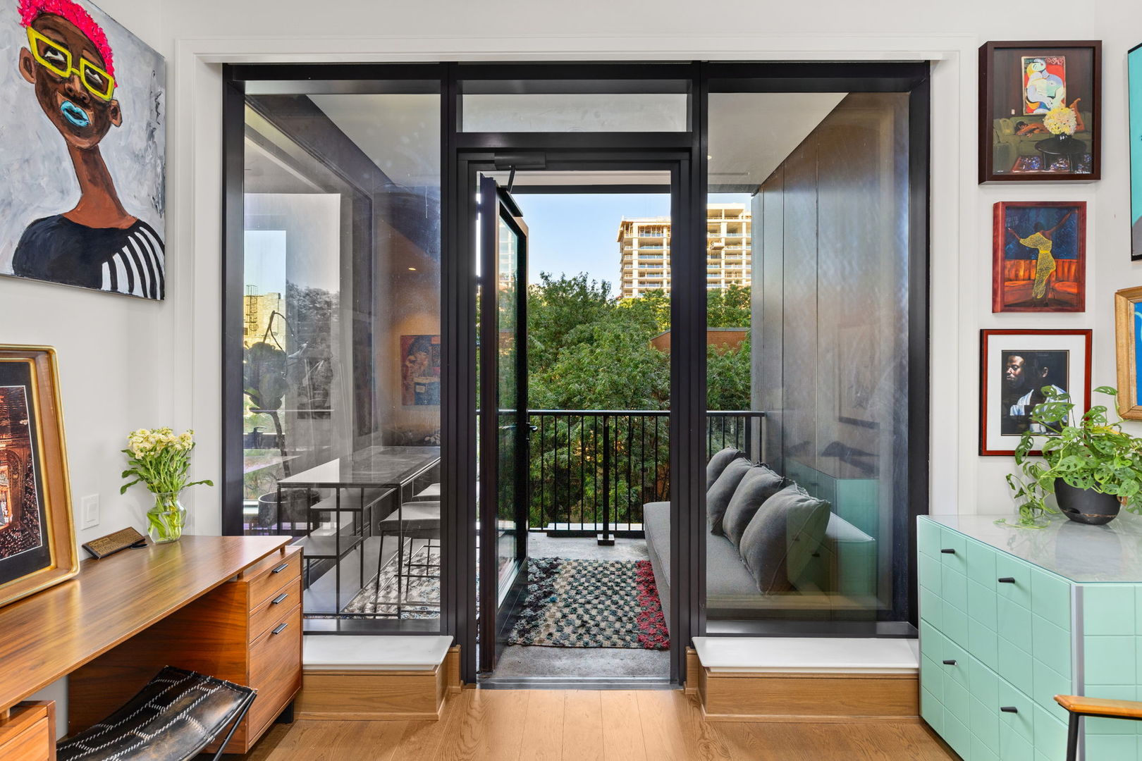 21 North May Street, Unit 405 Chicago, IL 60607 - Photo 8 of 24