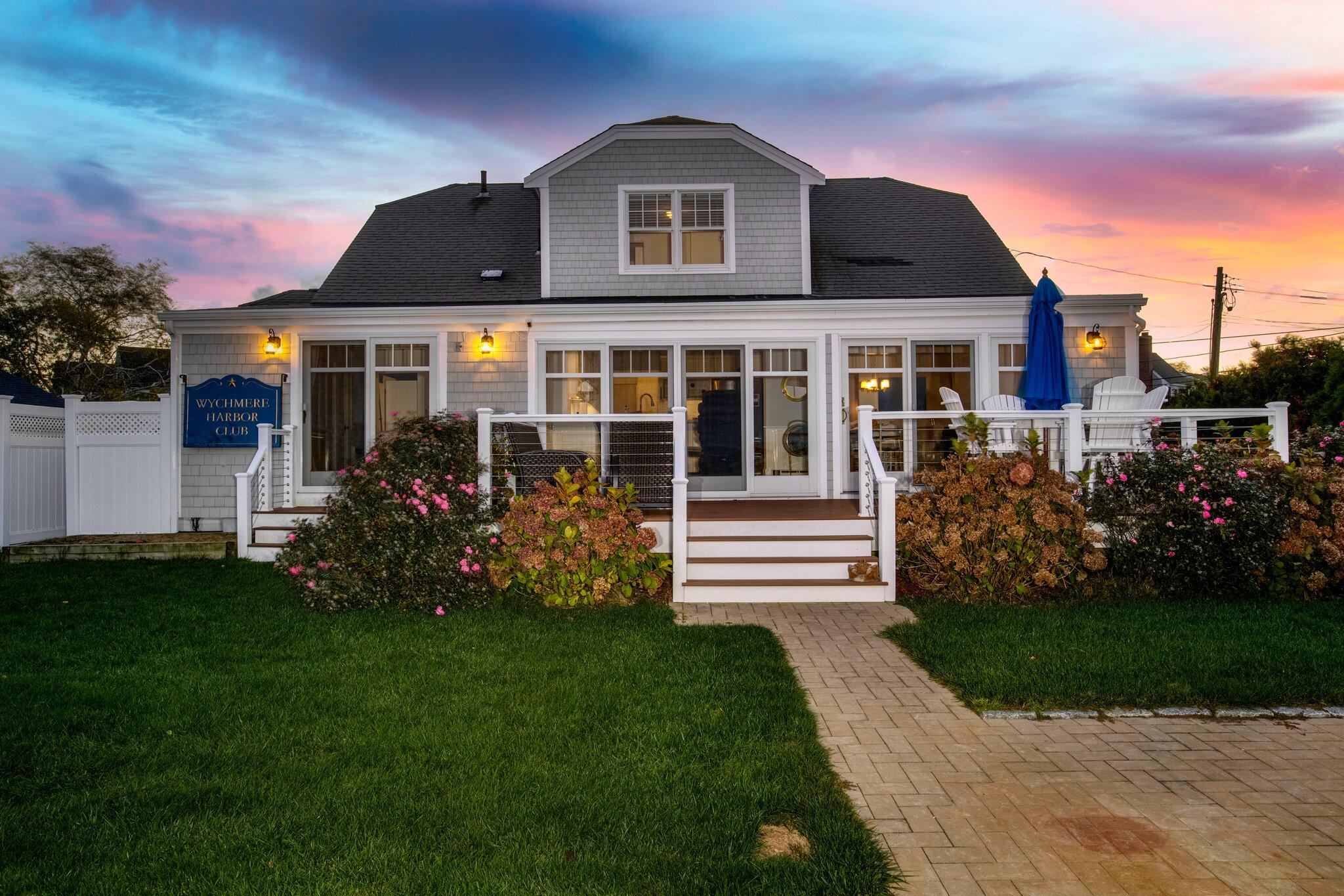 90 Bay Shore Road Hyannis, MA 02601 - Photo 32 of 33 web_90bay-4