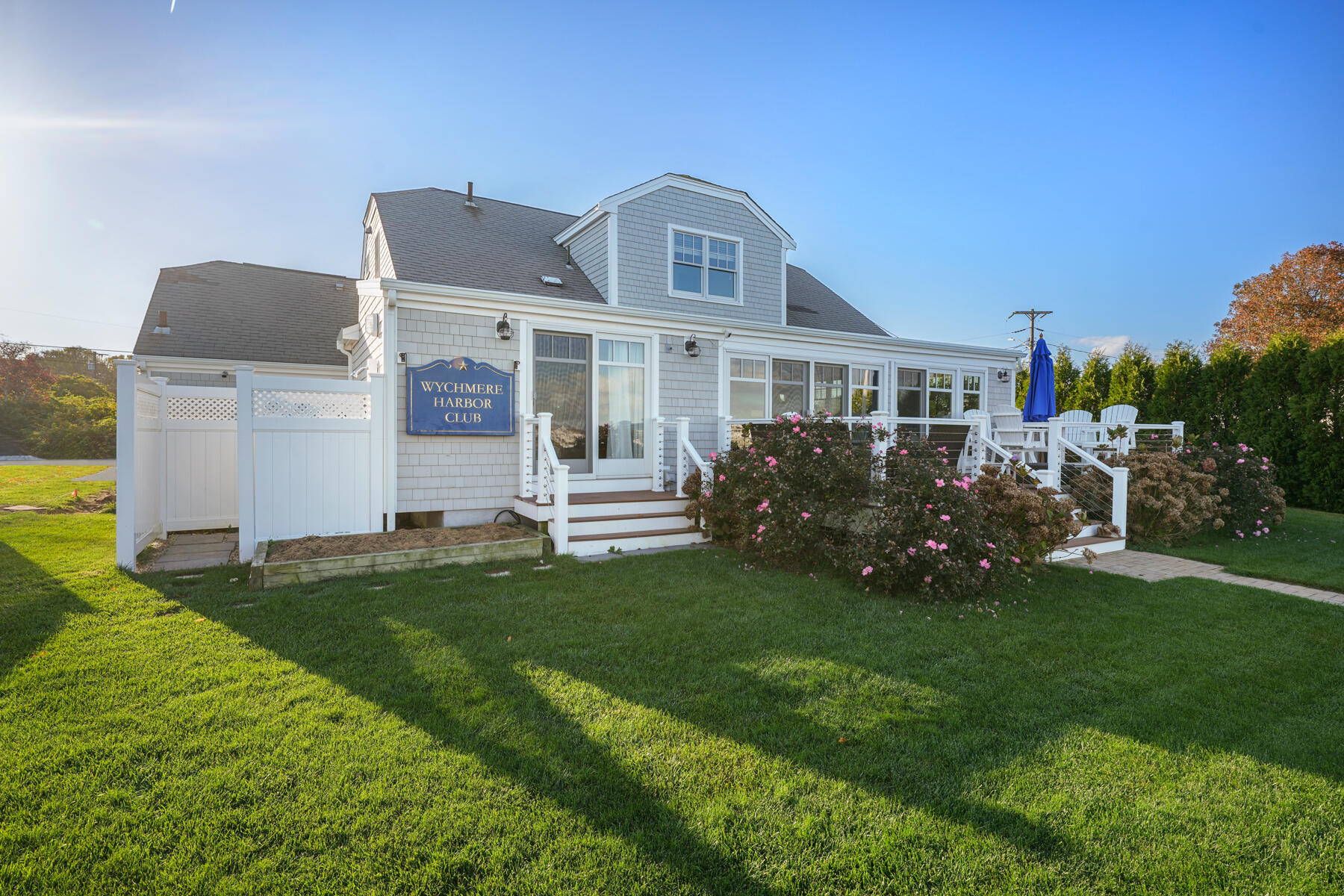 90 Bay Shore Road Hyannis, MA 02601 - Photo 7 of 33 DSC09515