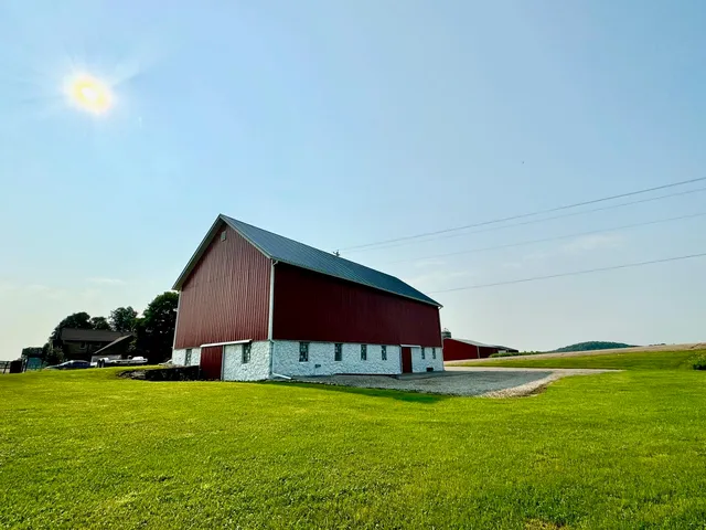 $265,000 | W5310 County Road R, Emmet, WI 53098