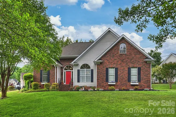 $445,000 | 13827 Lymington Court, Mint Hill, NC 28227