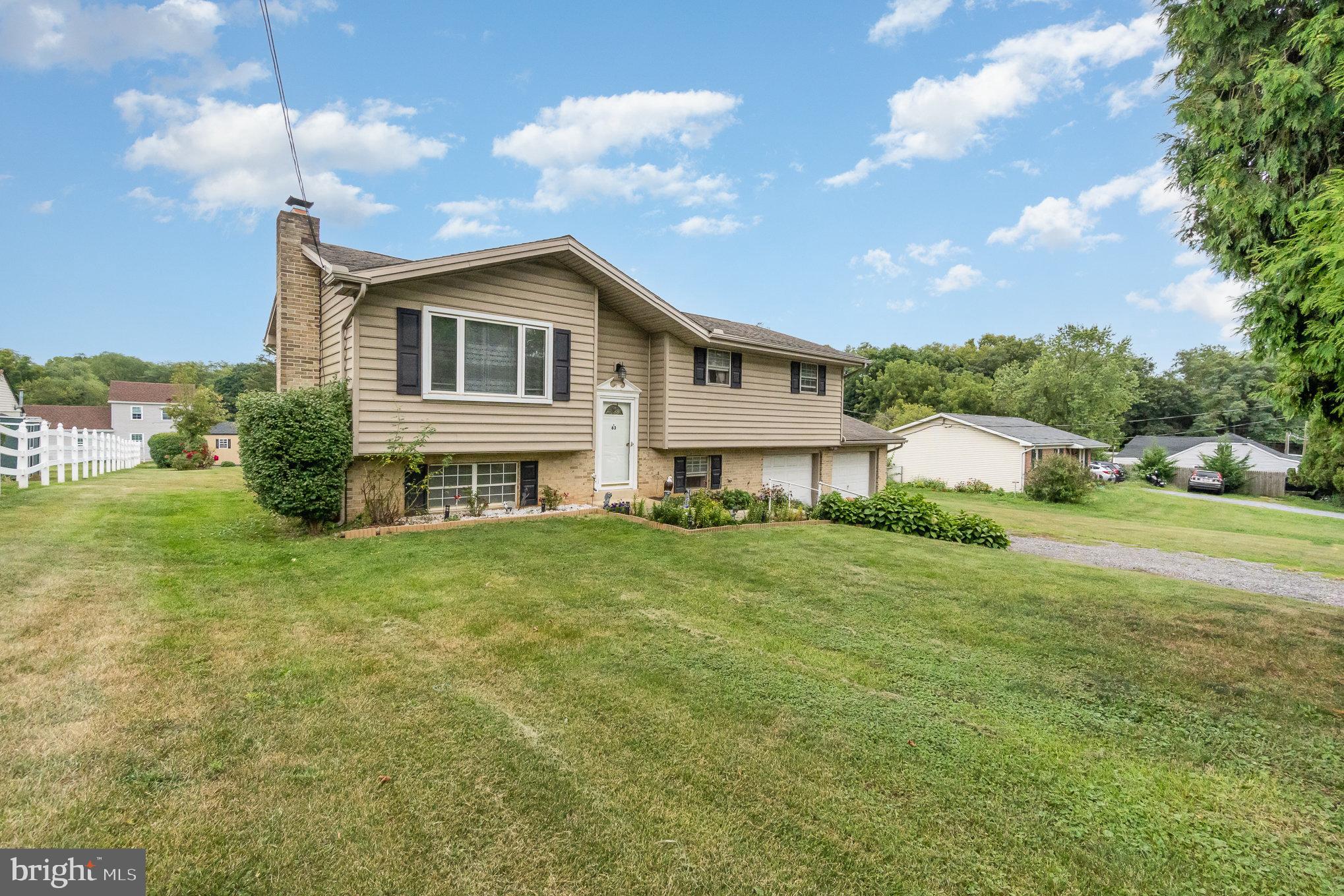 63 Conrad Road Carlisle, PA 17015 - Photo 2 of 43