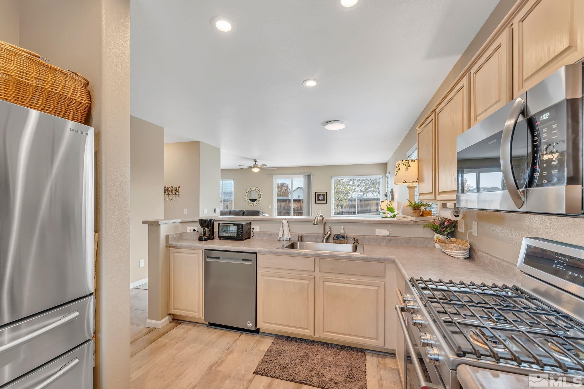 11620 Lone Desert Drive Reno, NV 89506 - Photo 16 of 28 Photo 16