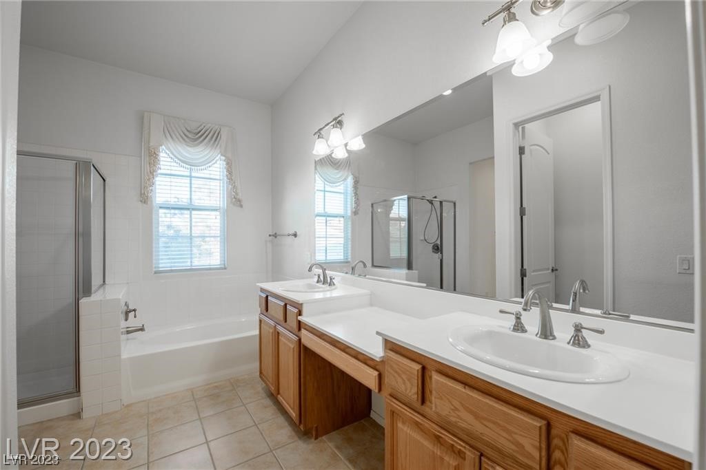 2443 Kaymin Ridge Road Henderson, NV 89052 - Photo 17 of 31