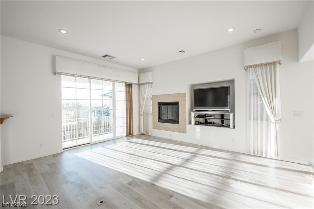 2443 Kaymin Ridge Road Henderson, NV 89052 - Photo 4 of 31
