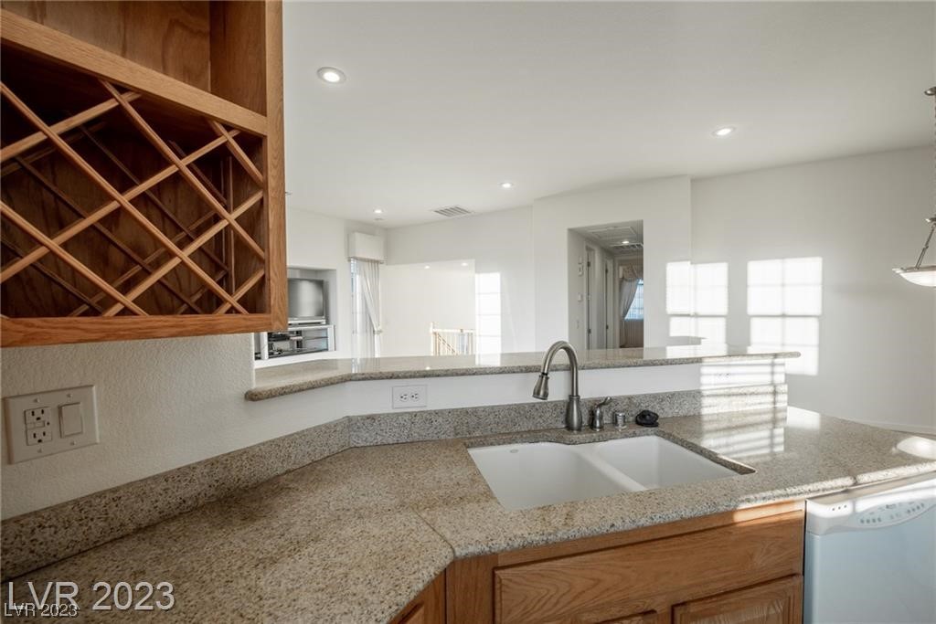 2443 Kaymin Ridge Road Henderson, NV 89052 - Photo 8 of 31