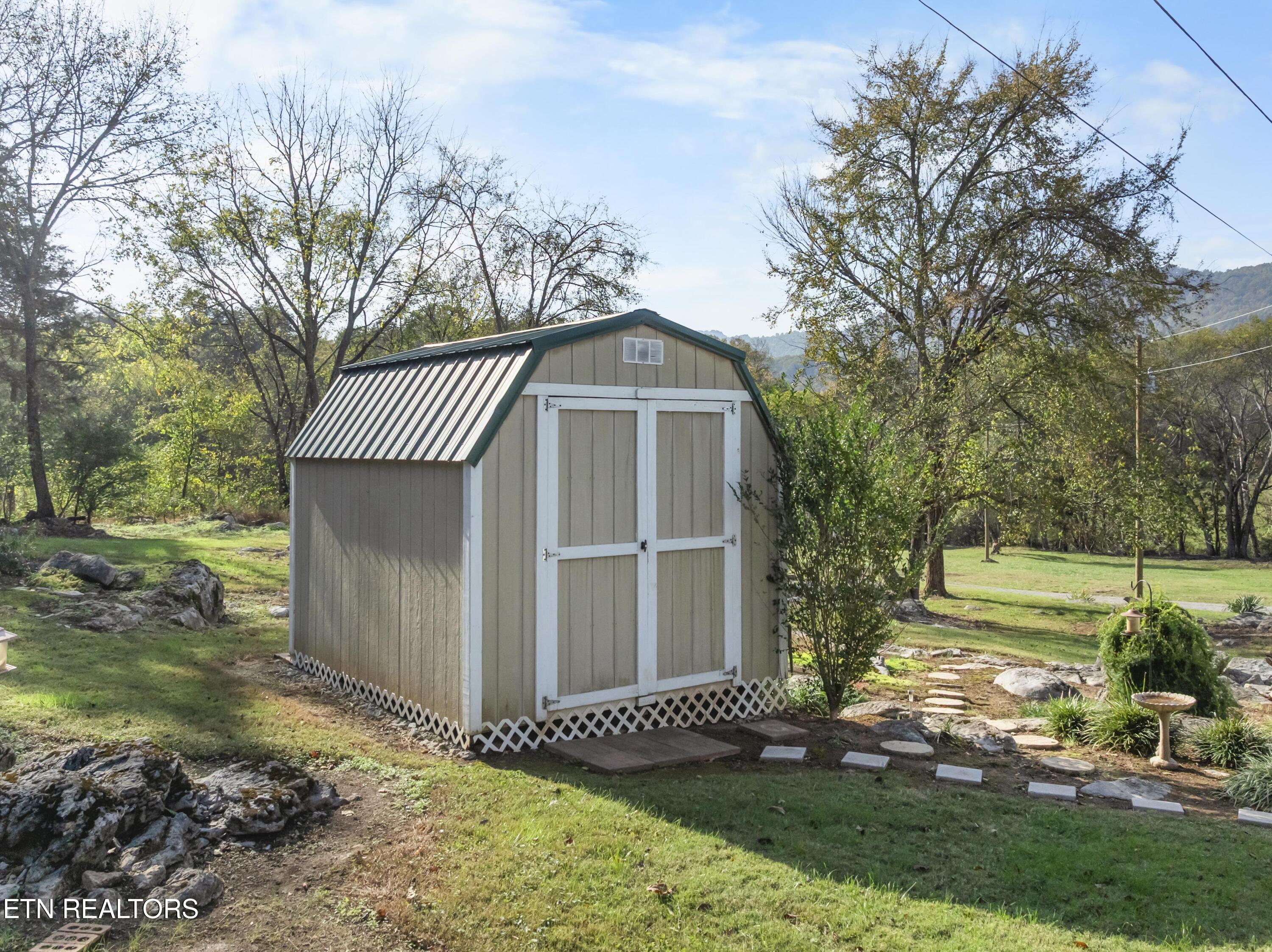 221 Sinnamon Lane Rutledge, TN 37861 - Photo 12 of 40 DJI_0582
