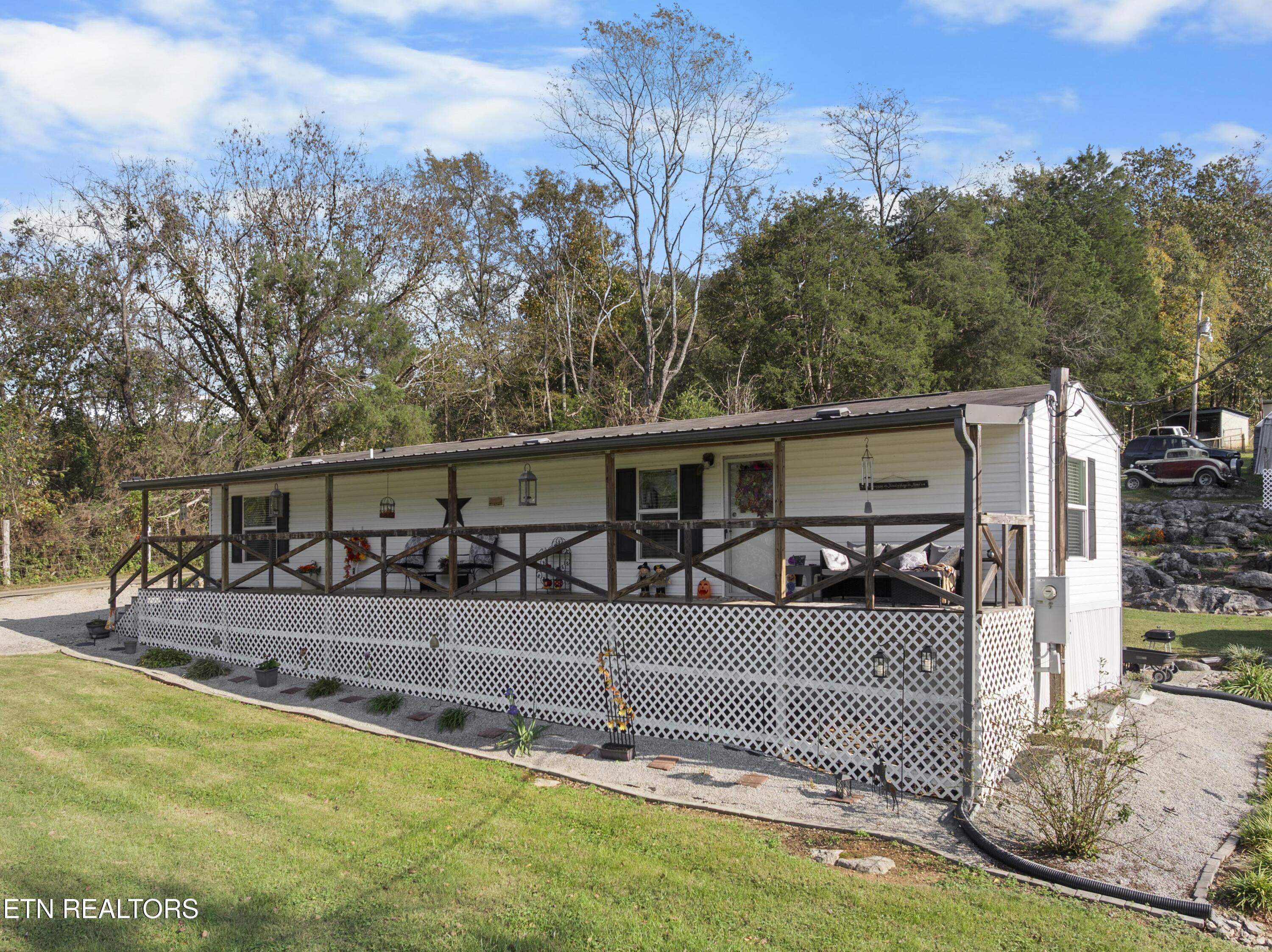 221 Sinnamon Lane Rutledge, TN 37861 - Photo 2 of 40 DJI_0534
