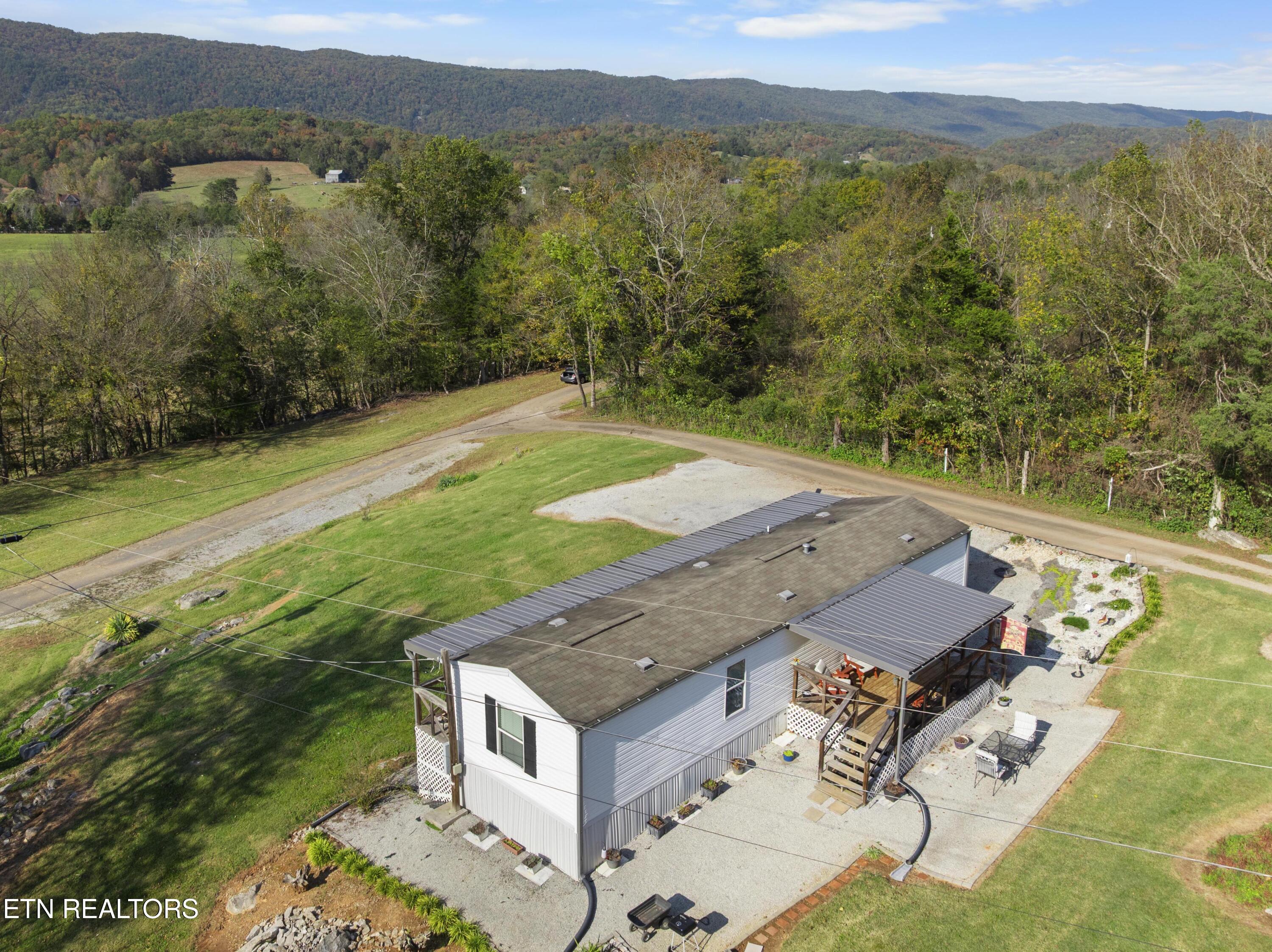 221 Sinnamon Lane Rutledge, TN 37861 - Photo 31 of 40 DJI_0614