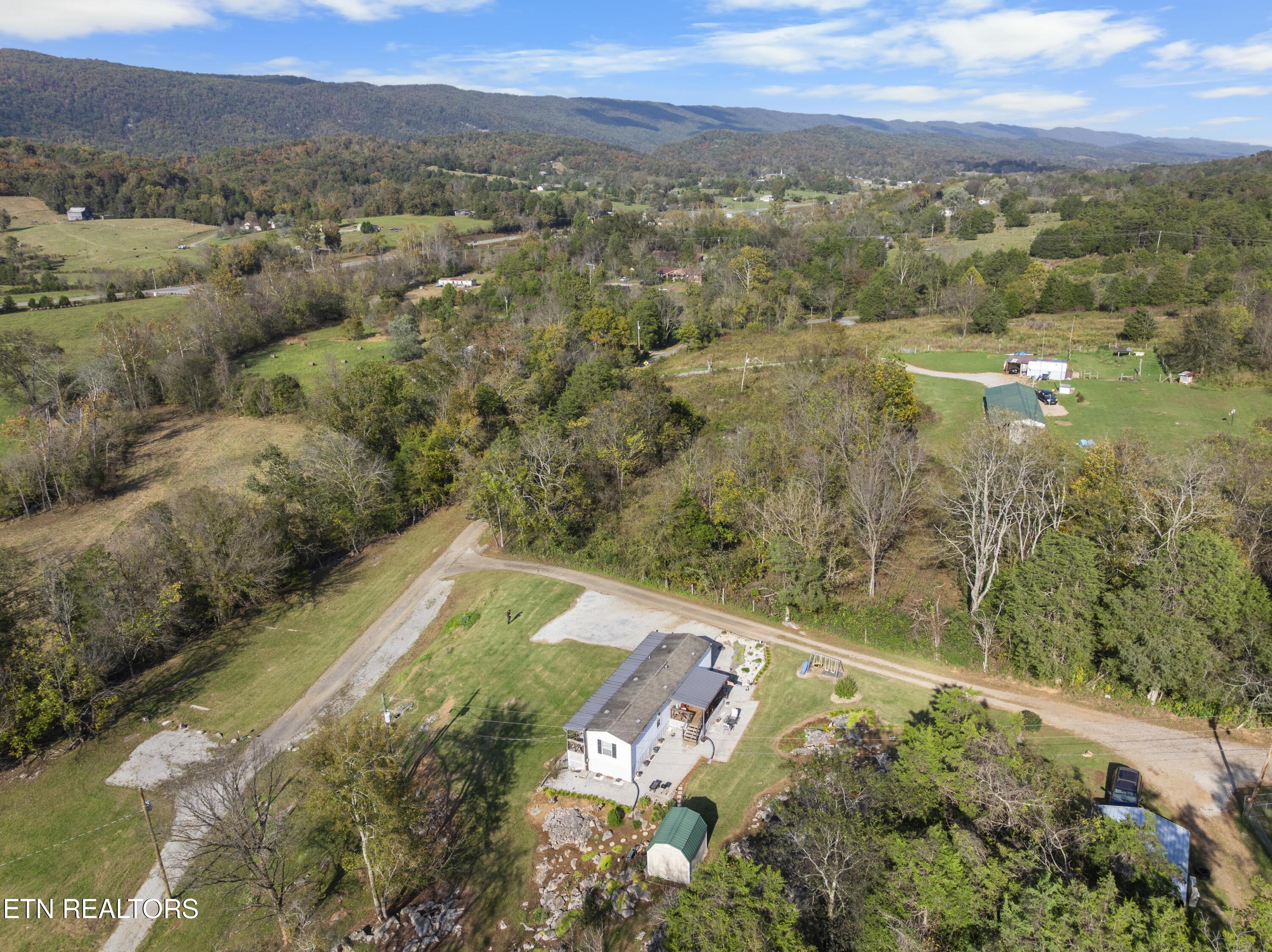 221 Sinnamon Lane Rutledge, TN 37861 - Photo 34 of 40 DJI_0572