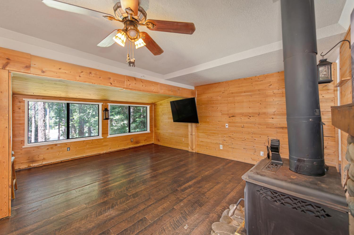 6237 Drop Off Road Pollock Pines, CA 95726 - Photo 28 of 67