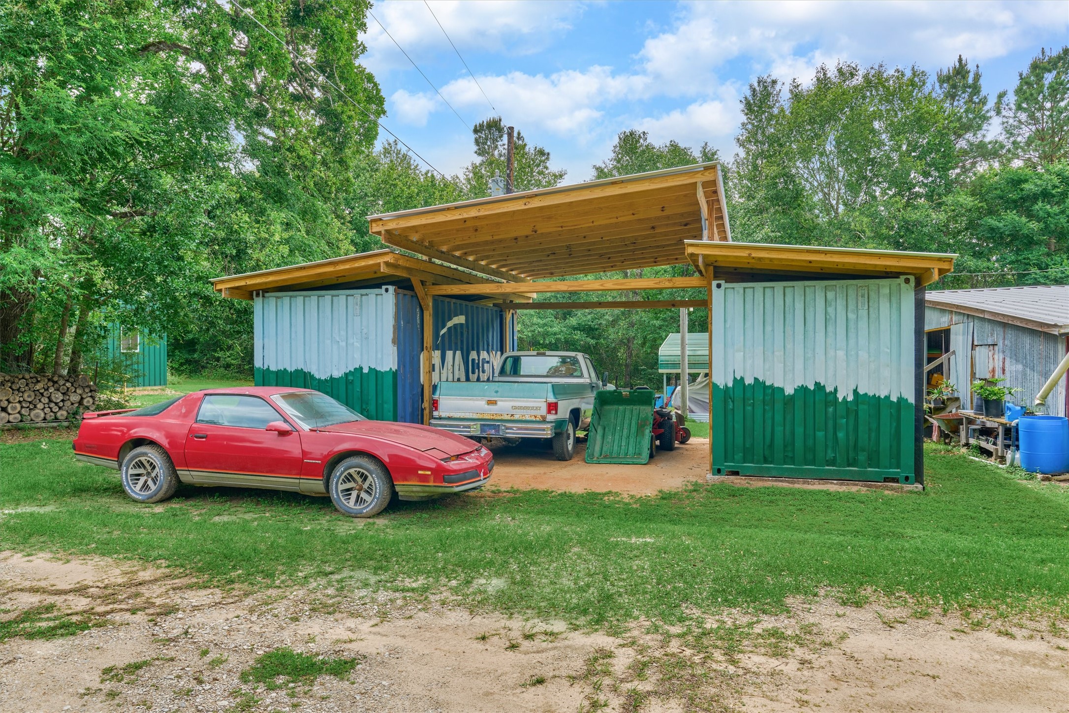 88 Piney Point Road Huntsville, TX 77340 - Photo 11 of 46 Additional covered carport with storage