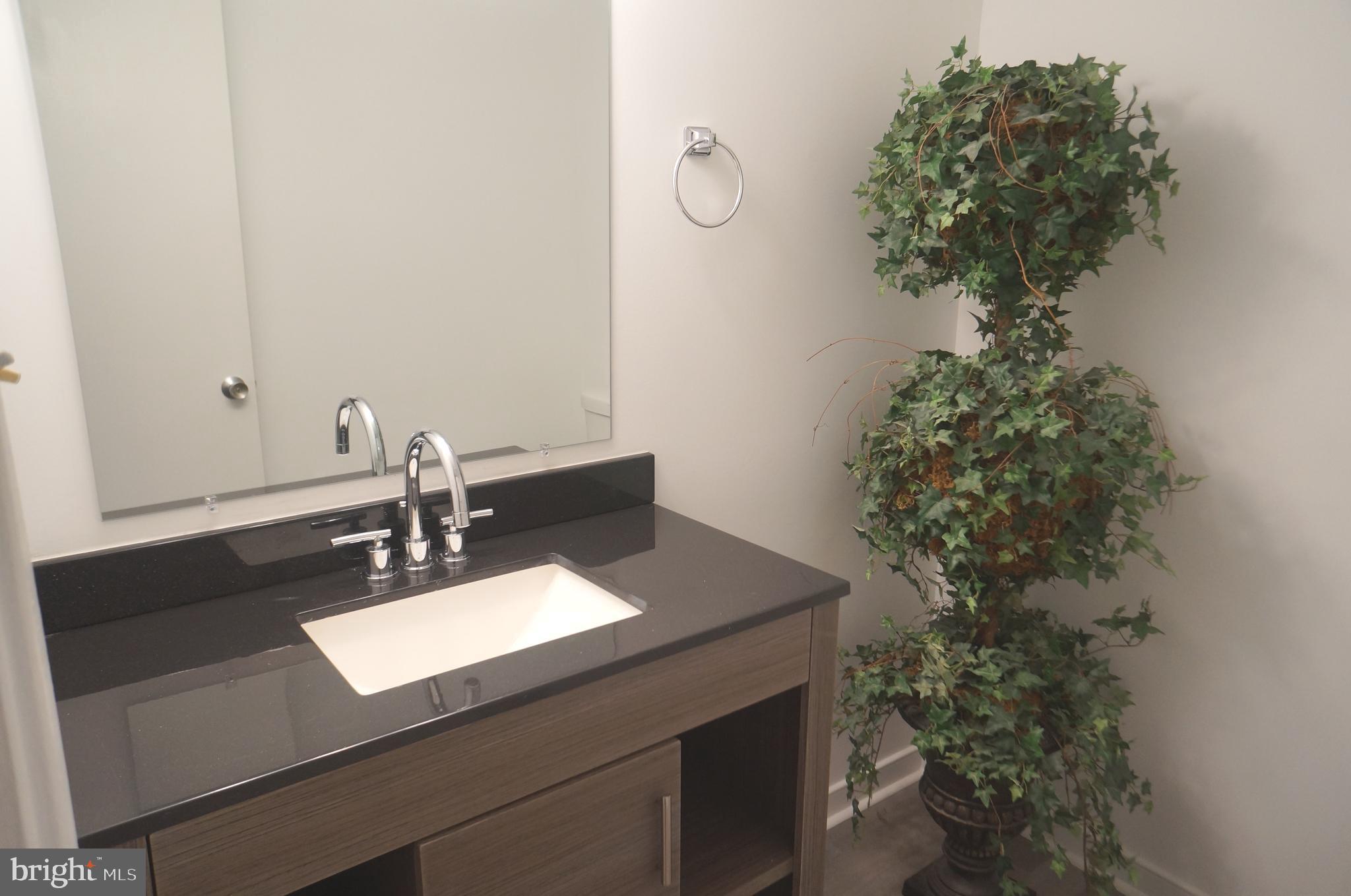 1784 Wainwright Drive Reston, VA 20190 - Photo 13 of 31 Powder Room