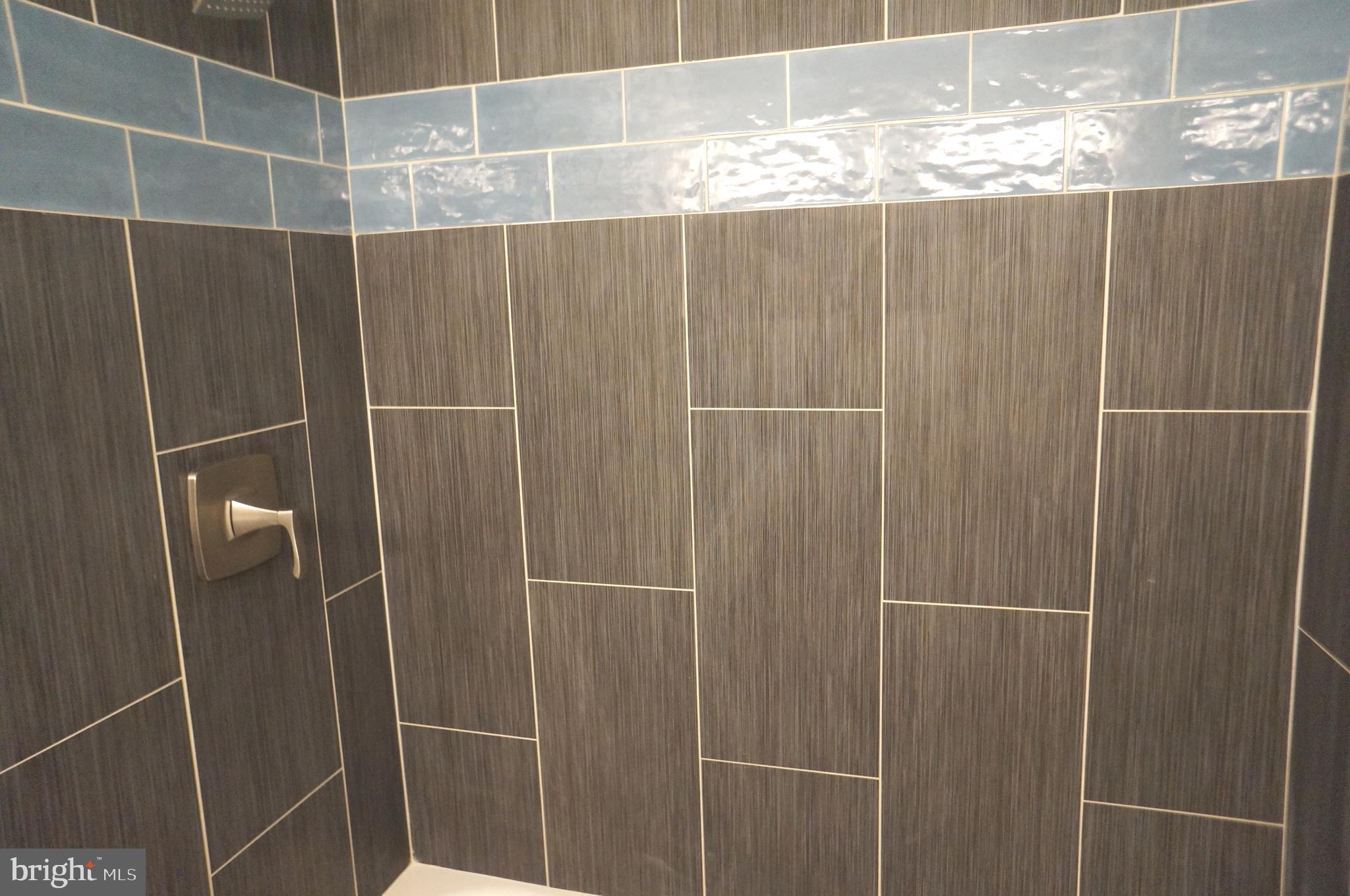 1784 Wainwright Drive Reston, VA 20190 - Photo 9 of 31 Master Bathroom