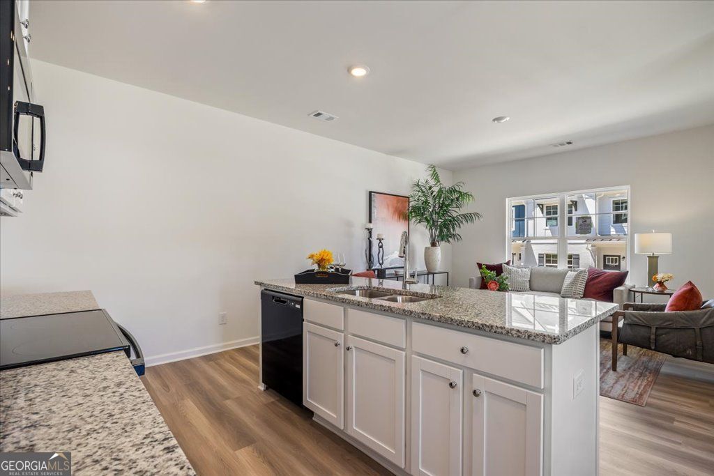 2710 Sandy Road Conyers, GA 30013 - Photo 17 of 40