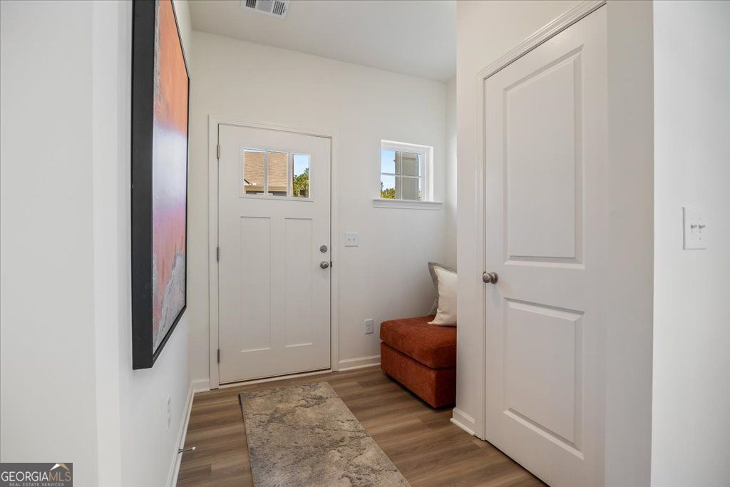 2710 Sandy Road Conyers, GA 30013 - Photo 10 of 40