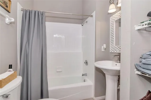 $875,000 | 4511 Country Gate Court, Valrico, FL 33596