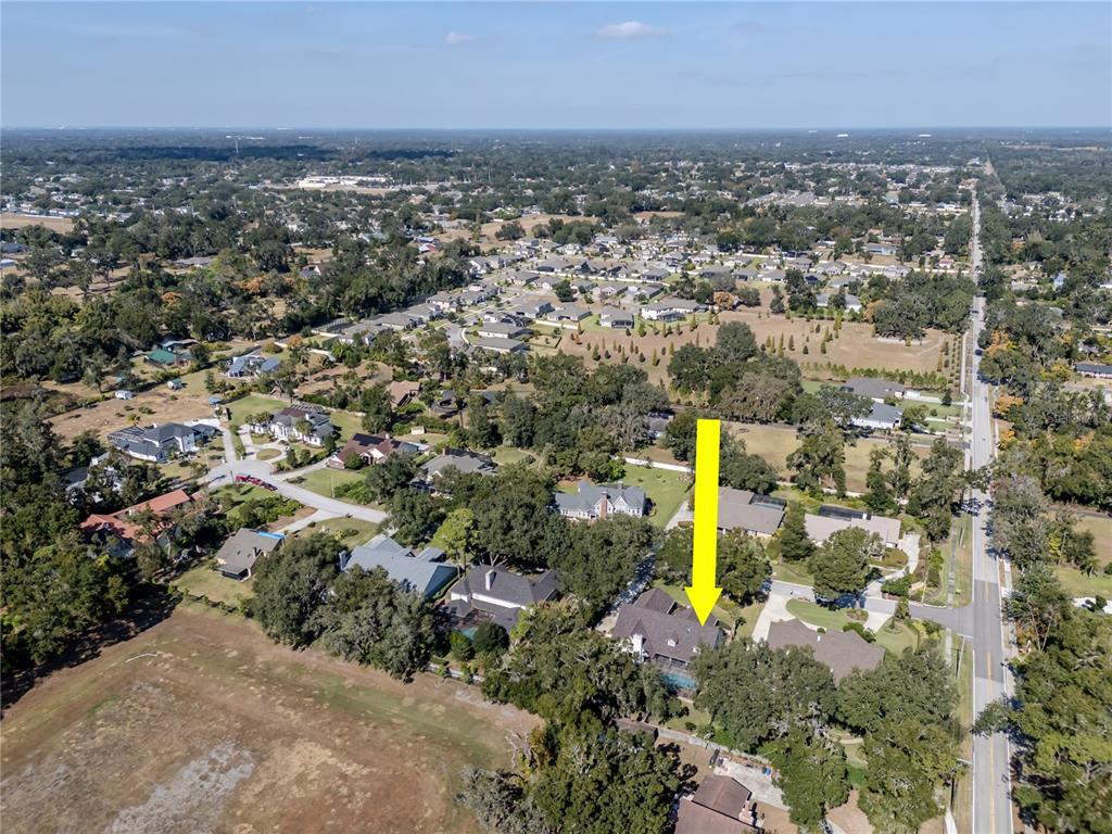 4511 Country Gate Court Valrico, FL 33596 - Photo 51 of 64 an aerial view of multiple house