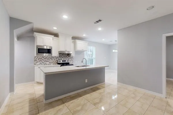 $2,500 | 609 Fleming Street, Wylie, TX 75098