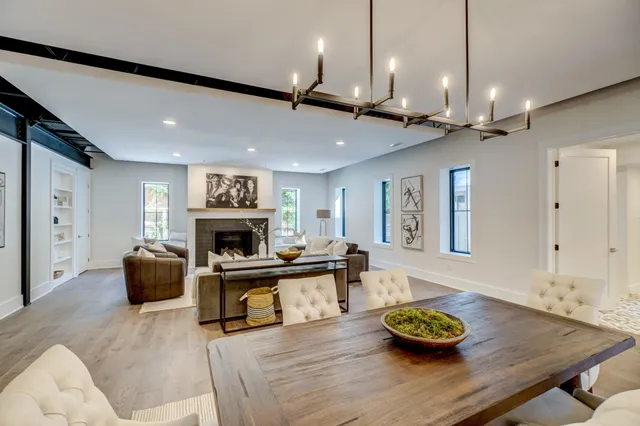 $1,795,000 | 809 5th Street North, Stillwater, MN 55082