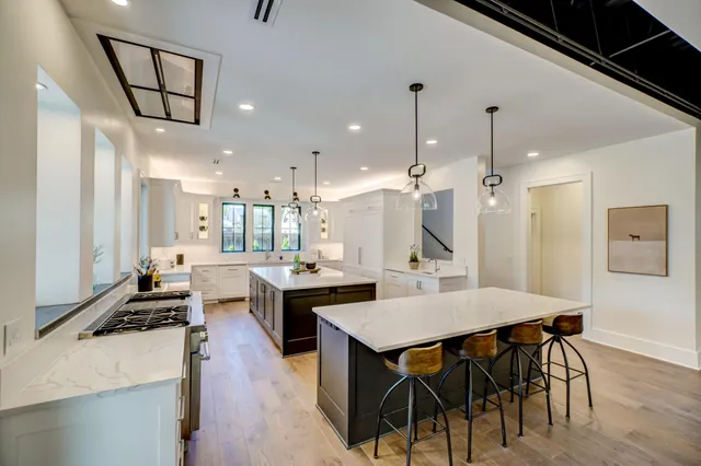 $1,795,000 | 809 5th Street North, Stillwater, MN 55082