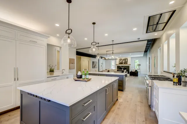 $1,795,000 | 809 5th Street North, Stillwater, MN 55082