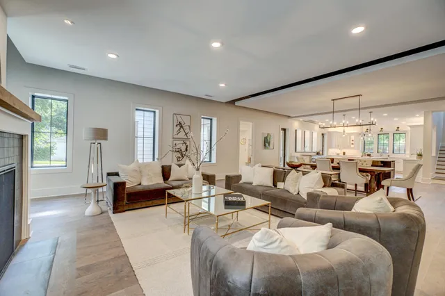 $1,795,000 | 809 5th Street North, Stillwater, MN 55082